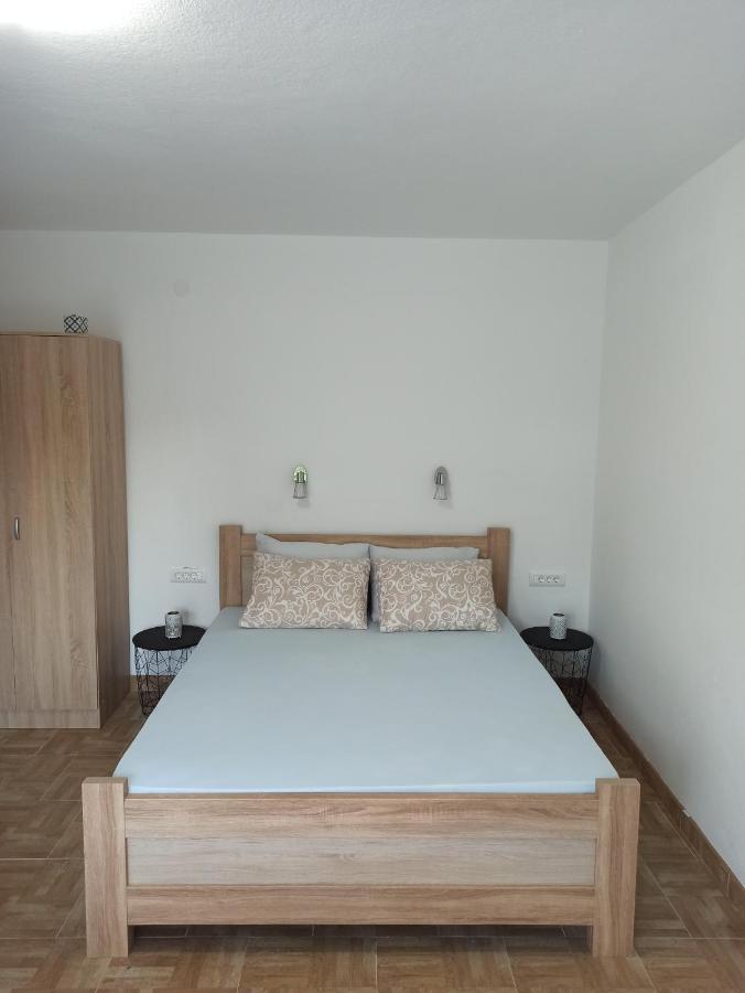 Daire Lastva Holliday Budva