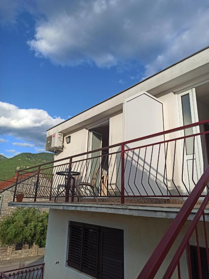 Lastva Holliday Apartment