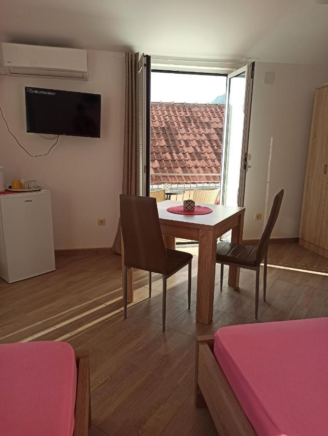 Daire Lastva Holliday Budva