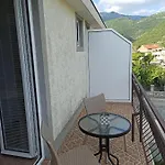 Lastva Holliday Rooms